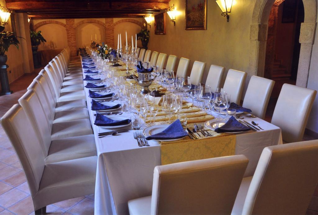 Le Gole Ristorante & Resort Celano Exteriör bild