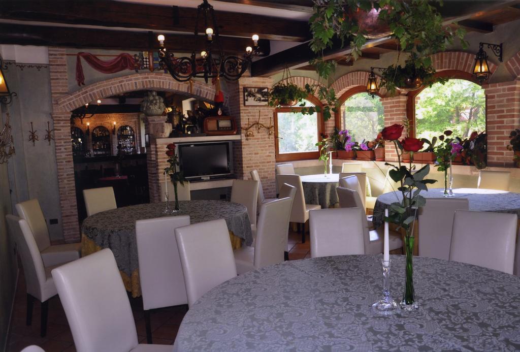 Le Gole Ristorante & Resort Celano Exteriör bild